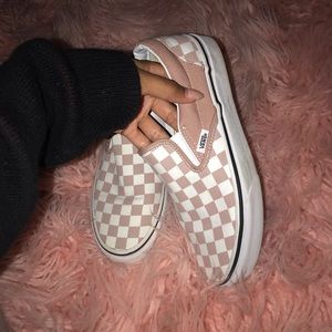 checker vans